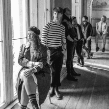 Holy Moly & The Crackers