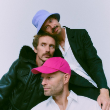 WhoMadeWho