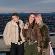 GIRLZ
