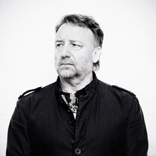 Peter Hook & The Light