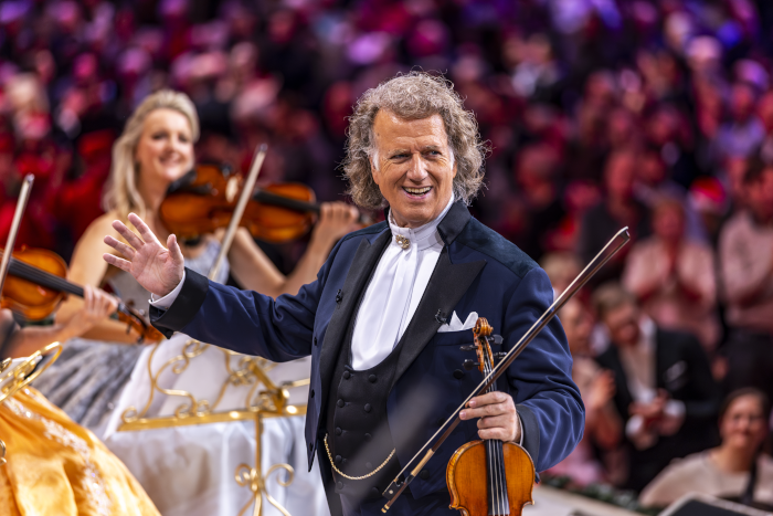 Andr&eacute; Rieu and Johann Strauss Orchestra