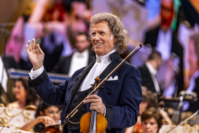 Andr&eacute; Rieu and Johann Strauss Orchestra