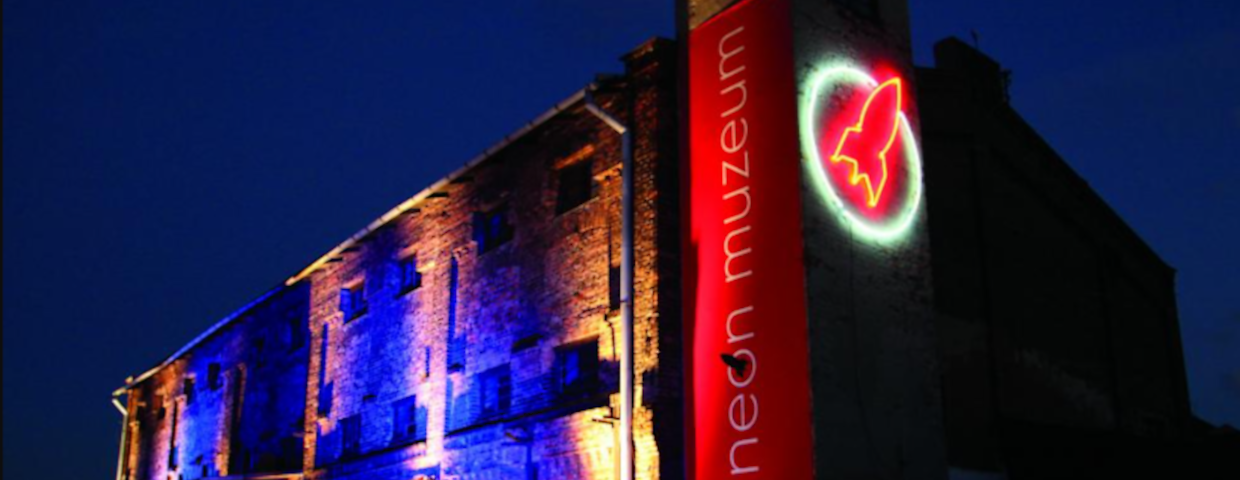Muzeum Neon&oacute;w